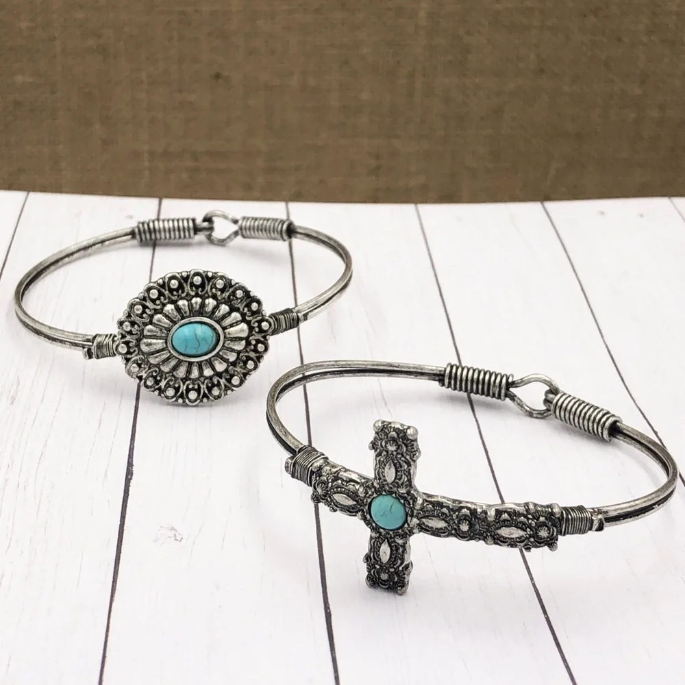 🌼Turquoise Concho or Cross Bangle Bracelet